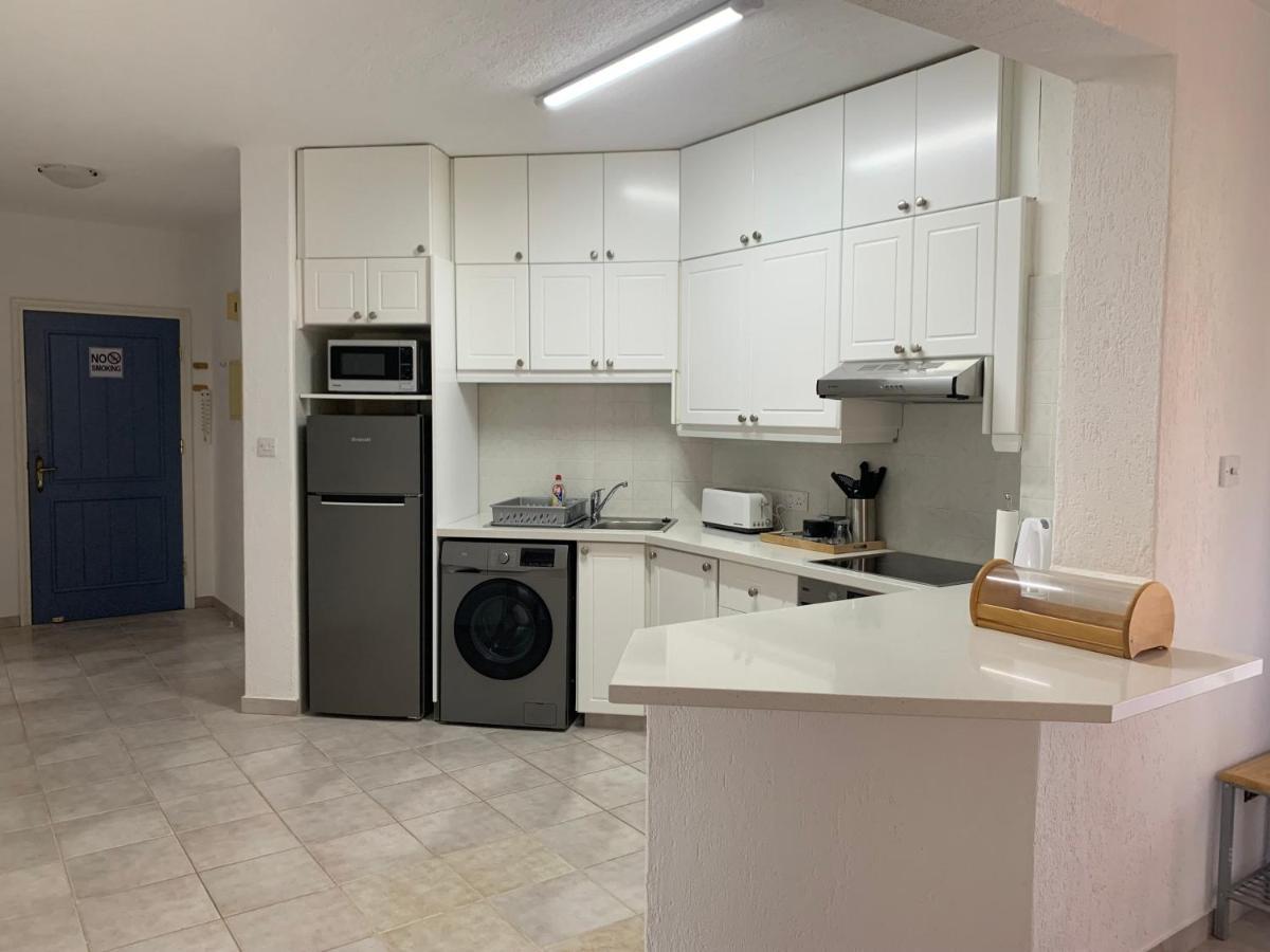Kings Palace - Stylish, Modern 2 Bed With Sea Views Paphos Exterior foto